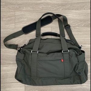 Lululemon gym bag